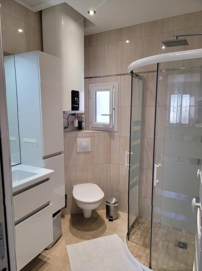 1 Chambre Paisible A La Trinite Proche De Nice Et Monaco Exterior foto